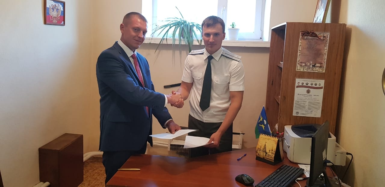 Партнерству быть: казаки Четвертого отдела ОКВ подписали соглашение о сотрудничестве кандидатом в депутаты В.В. Рукавишниковым Партнерству быть: казаки Четвертого отдела ОКВ подписали соглашение о сотрудничестве кандидатом в депутаты В.В. Рукавишниковым