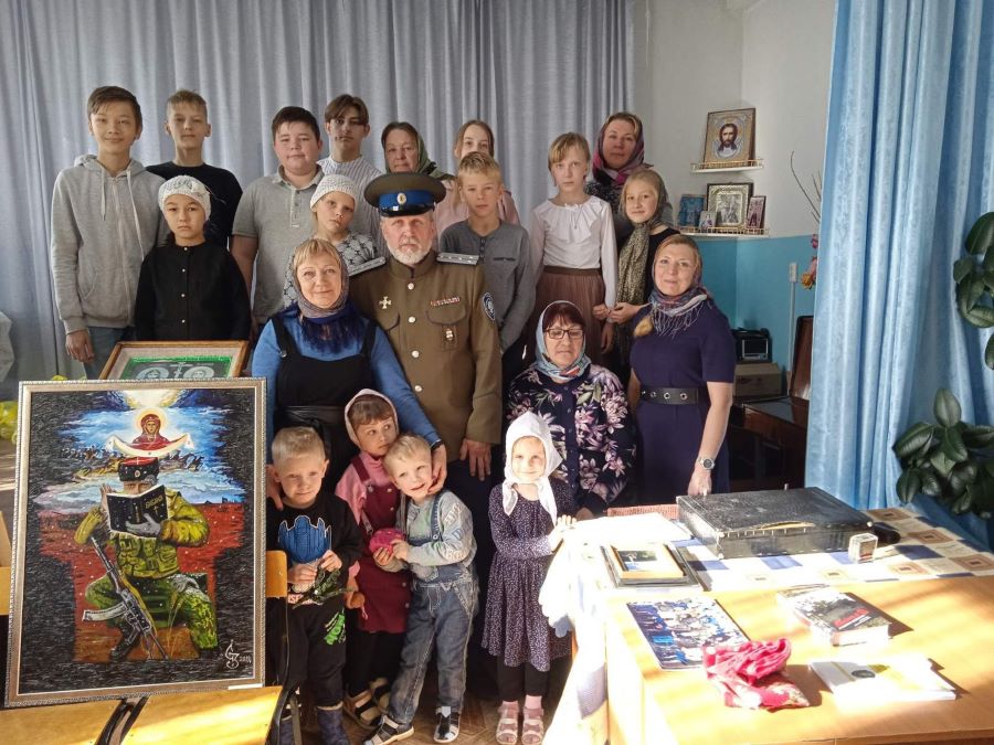 Казак провел просветительский урок о событиях Русской весны