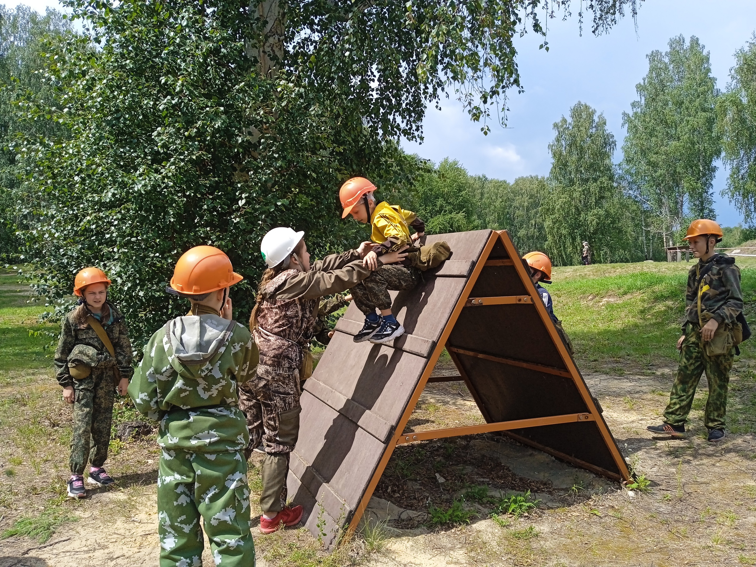 В Челябинской области казачата достойно выступили на «Зарнице» В Челябинской области казачата достойно выступили на «Зарнице»