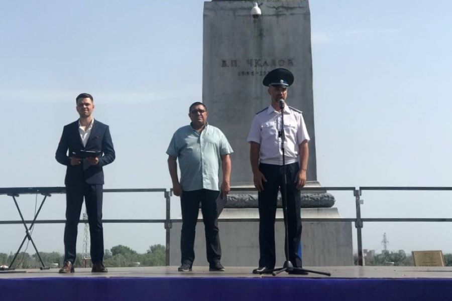 Атаман Первого отдела Оренбургского казачьего войска выступил на митинге 