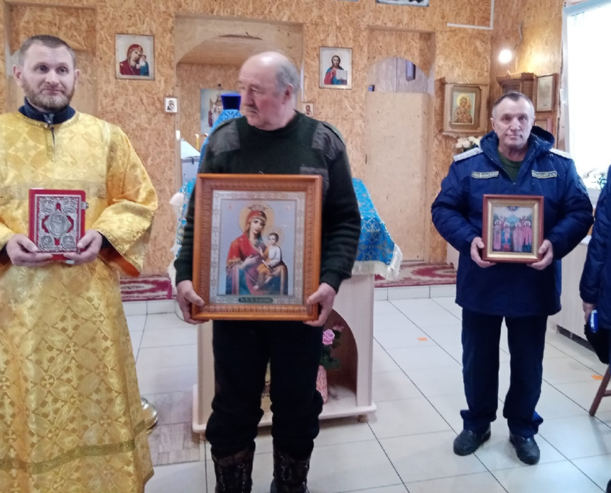 Казаки станицы имени Дутова посетили престольный праздник местного храма Казаки станицы имени Дутова посетили престольный праздник местного храма