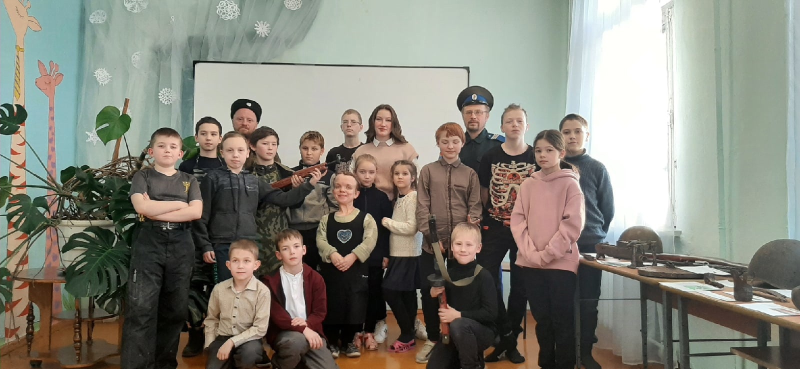 Казаки Верхнего Уфалея присоединились к памятным мероприятиям в честь снятия блокады Ленинграда Казаки Верхнего Уфалея присоединились к памятным мероприятиям в честь снятия блокады Ленинграда