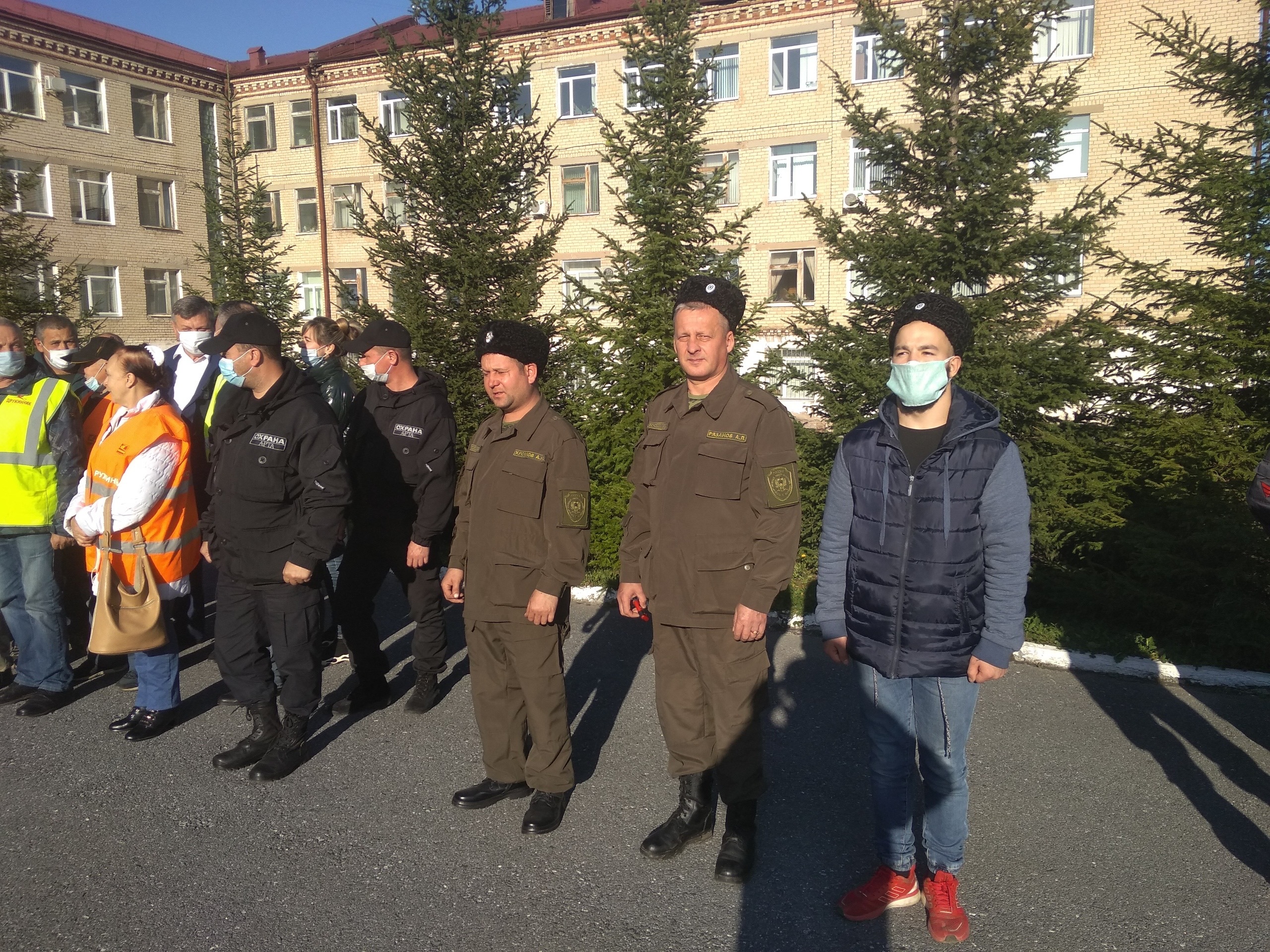 В Златоусте казаки-дружинники присоединились к операции «Ночь» В Златоусте казаки-дружинники присоединились к операции «Ночь»