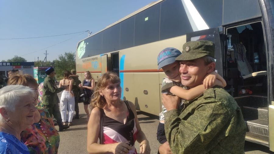 Добровольцы казаки вернулись в Оренбург
