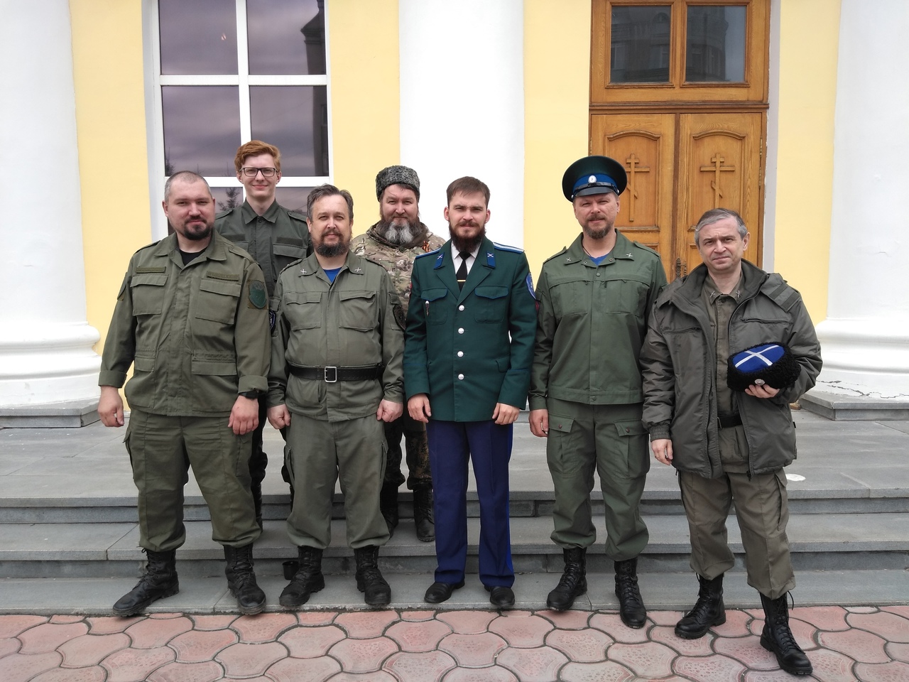 Казаки Исетской линии посетили Божественную литургию в праздник Входа Господня в Иерусалим
