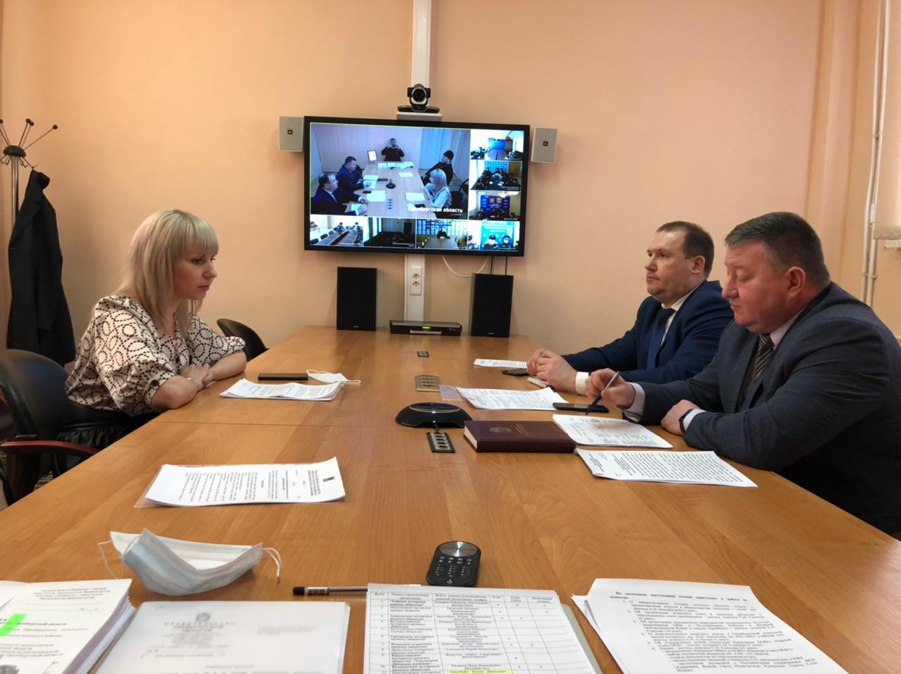 Правительство Оренбургской области видеоконферен. Атаман первого ОКВ Оренбург фото.