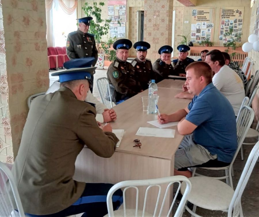 В селе Челябинской области возрождают казачью станицу