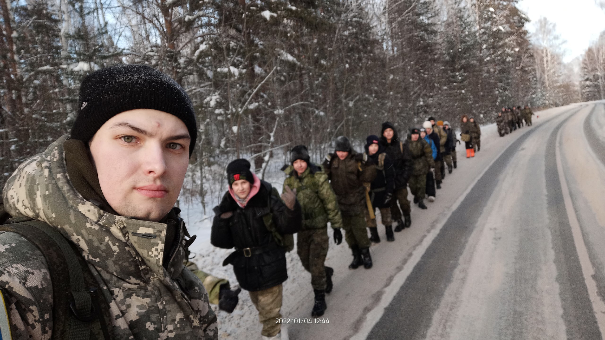 Казак хутора «Уральский» организовал сборы юнармейских отрядов под Екатеринбургом Казак хутора «Уральский» организовал сборы юнармейских отрядов под Екатеринбургом