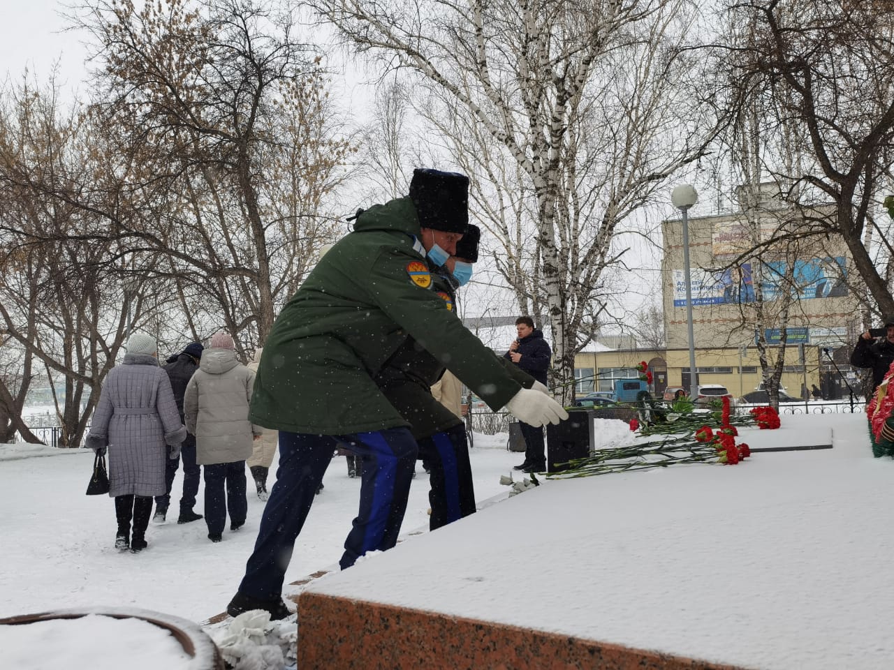 Талицкие казаки почтили память разведчика Н.И. Кузнецова Талицкие казаки почтили память разведчика Н.И. Кузнецова