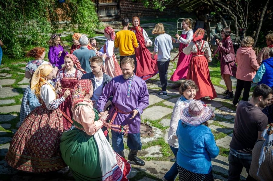 Казачьи песни и танцы исполнят на Уральской ночи музыки