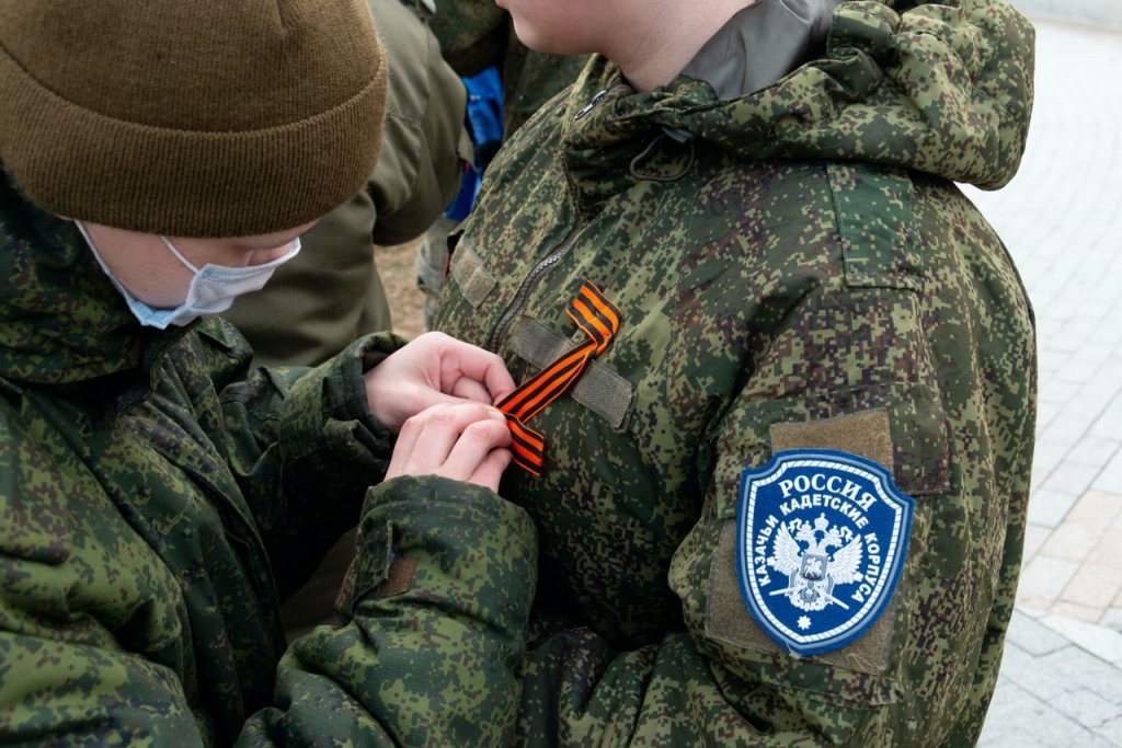 «СвоихНеБросаем»: Казаки и кадеты хутора «Южный» поддержали ДНР и военную спецоперацию на Украине