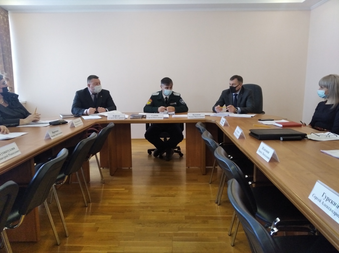 На заседании рабочей группы при правительстве Оренбургской области обсудили план реализации Стратегии политики РФ в отношении российского казачества