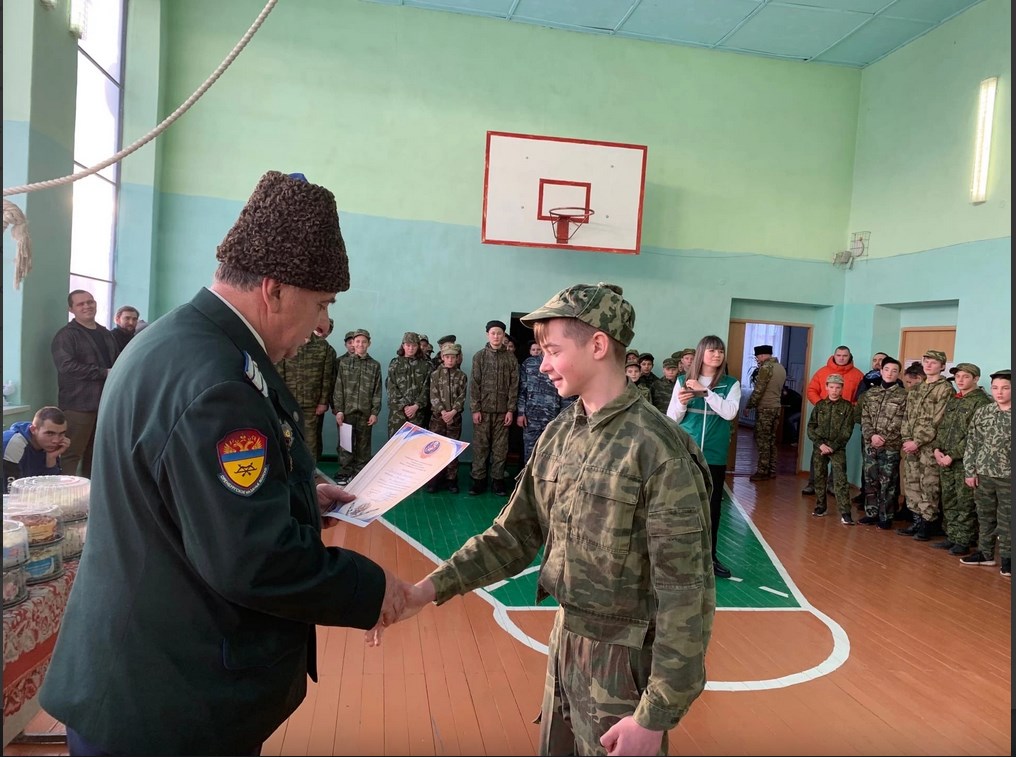 В Челябинской области прошли соревнования «Юные казачата» В Челябинской области прошли соревнования «Юные казачата»