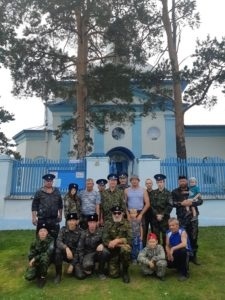 Казаки и кадеты станицы «Тугулымская» помогли храму и совершили полевой выход на гору Гляден Казаки и кадеты станицы «Тугулымская» помогли храму и совершили полевой выход на гору Гляден