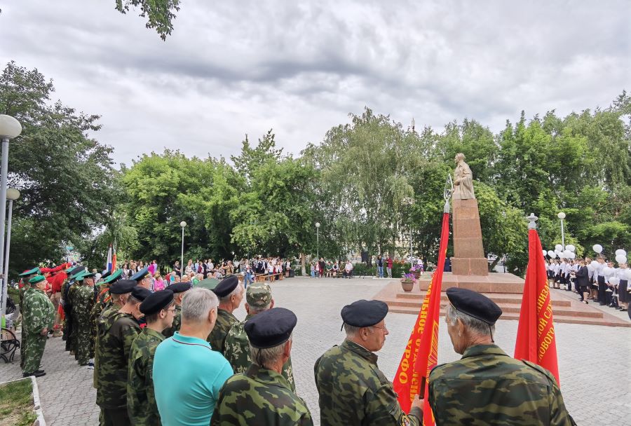 Талицкие казаки почтили память разведчика Н.И. Кузнецова