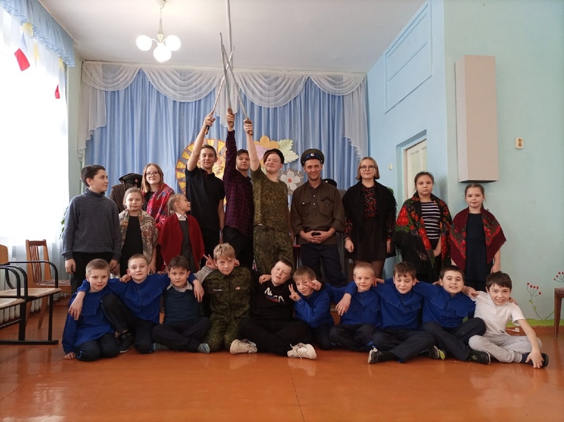 В ВПК «Есаулец» провели казачью вечерку и праздник «Юная казачка»