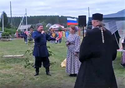 Видео с «Трезвых Троицких гуляний»