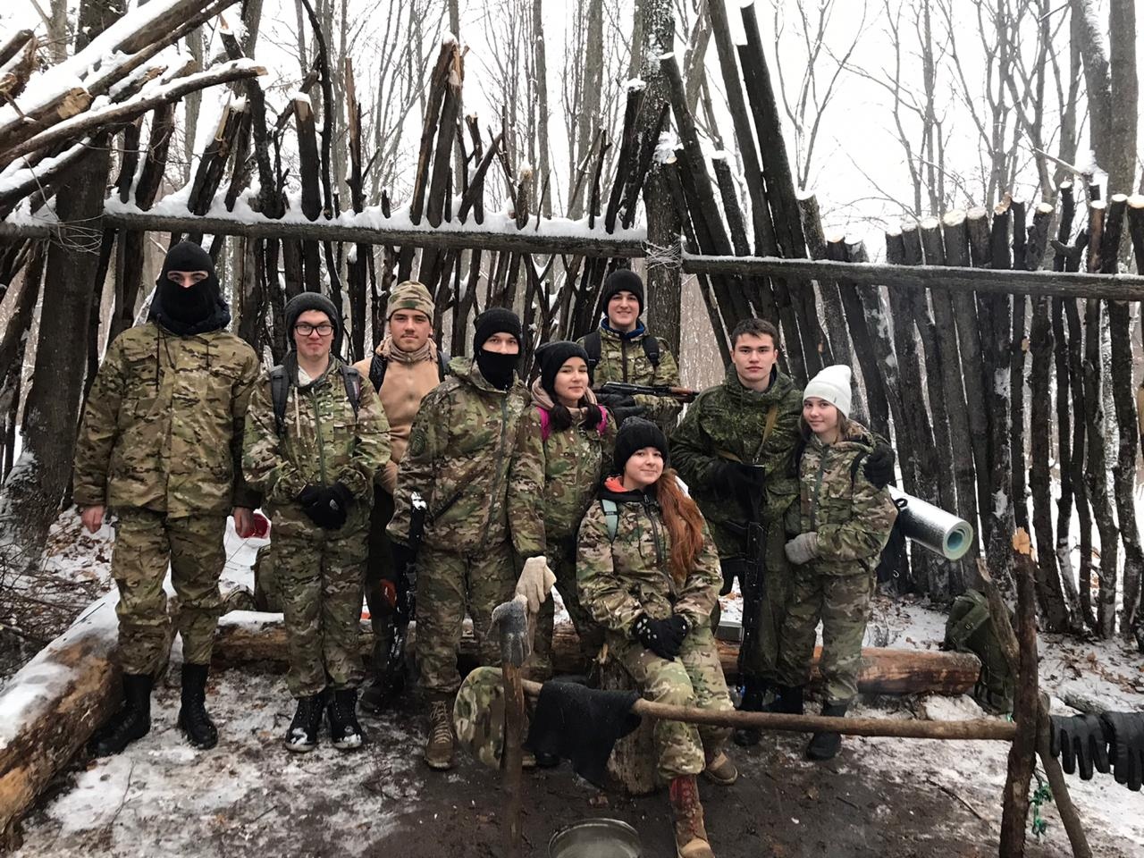 Башкирские казаки и их воспитанники совершили пеший марш по лесу Башкирские казаки и их воспитанники совершили пеший марш по лесу