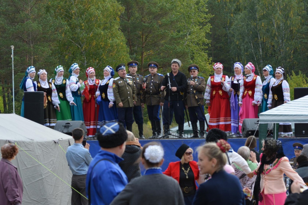 04 ансамбль казачьей песни.jpg 04 ансамбль казачьей песни.jpg