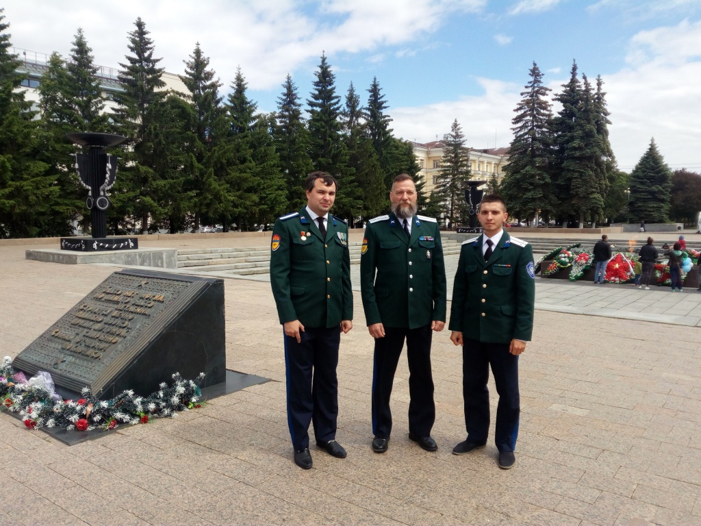 романов 2.jpg